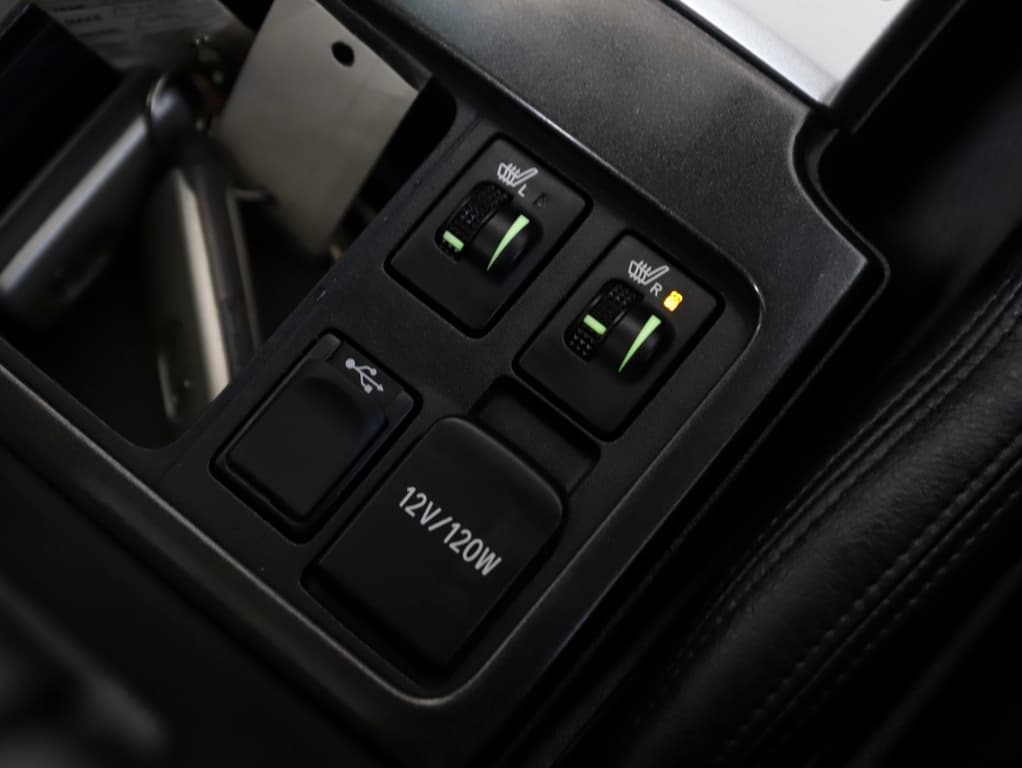 2017 Toyota Prado Kakadu image 18