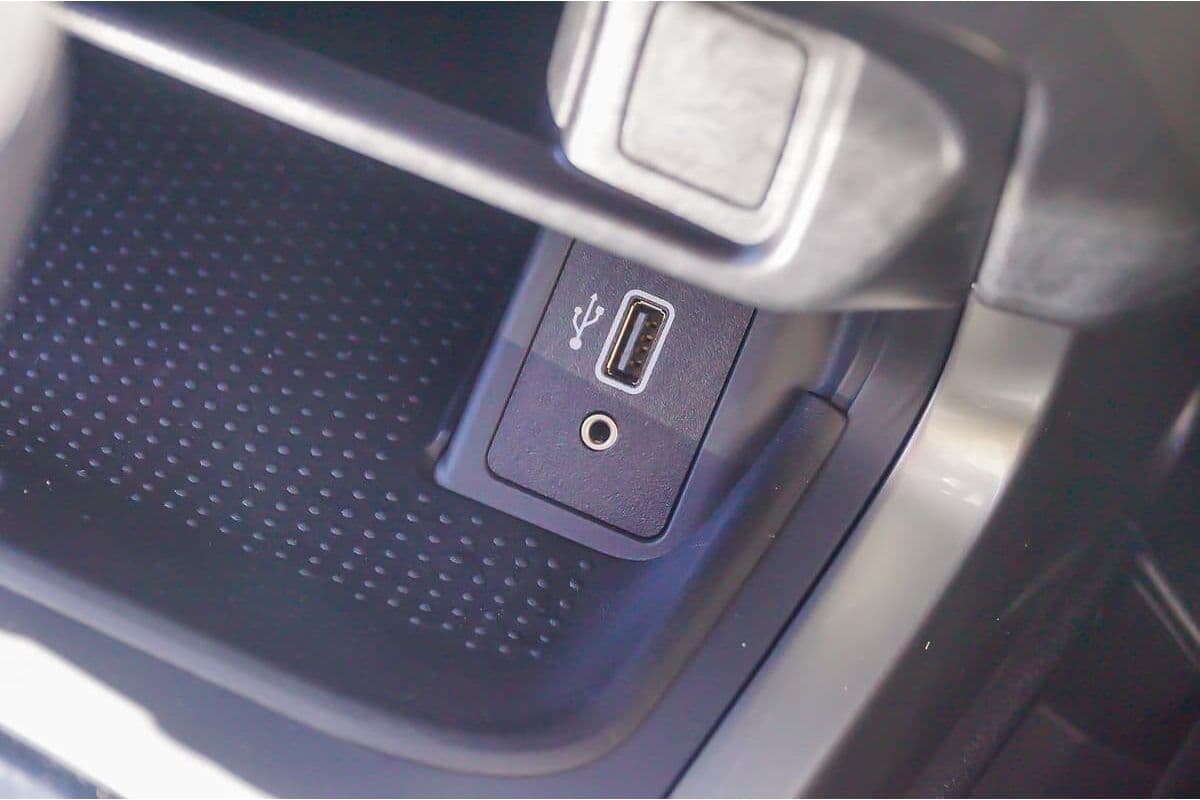 2025 Nissan Navara SL D23 Auto 4x2 MY24 Dual Cab image 13