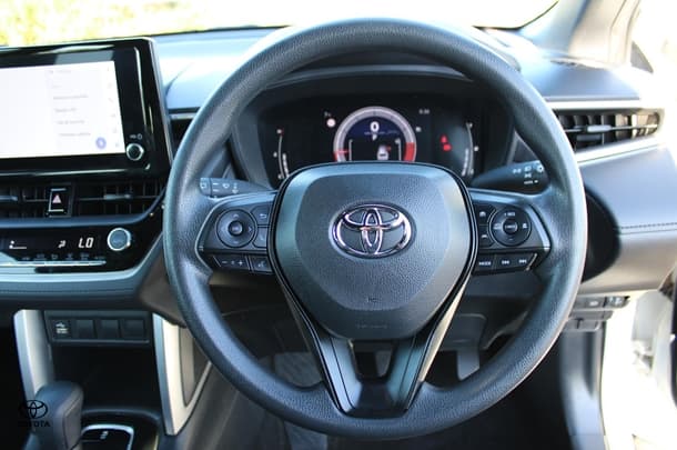 2023 Toyota Corolla Cross Petrol GX image 22