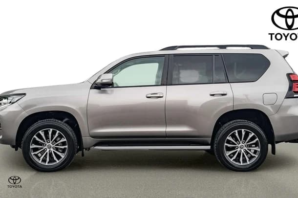 2022 Toyota PRADO Kakadu image 4