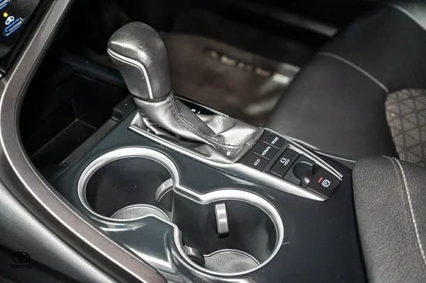 2019 Toyota Camry SX image 22