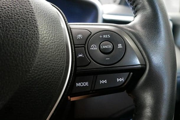 2023 Toyota Corolla Cross HV Atmos image 14
