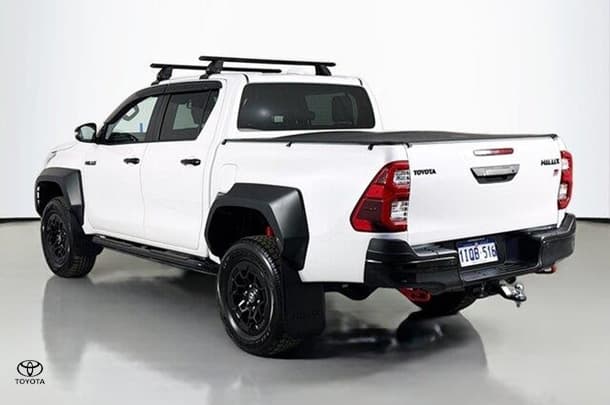 2024 Toyota Hilux GR-S image 6