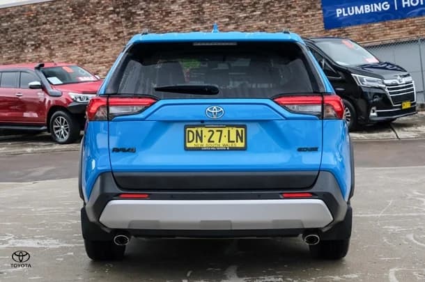 2019 Toyota RAV4 Edge AWD image 5