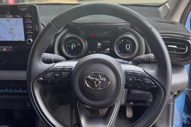 2022 Toyota Yaris Cross Hybrid GXL image 22
