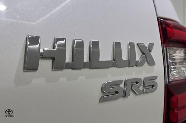 2022 Toyota Hilux SR5 image 9