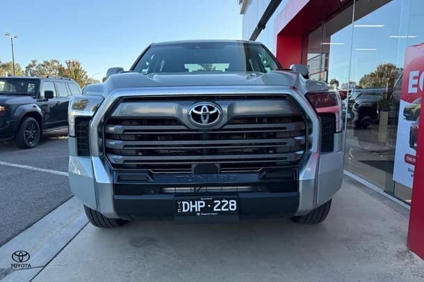 2024 Toyota Tundra Limited image 2