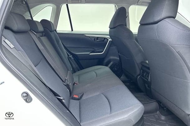 2021 Toyota RAV4 Hybrid GX AWD image 12
