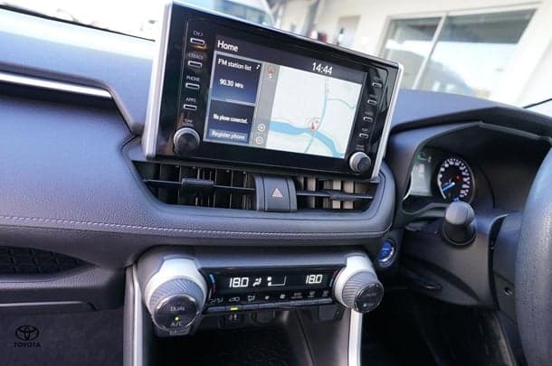 2019 Toyota RAV4 Hybrid GX AWD image 18