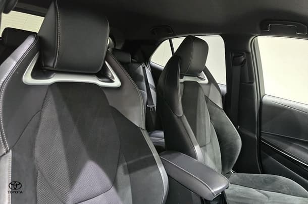 2022 Toyota Corolla ZR image 25