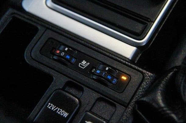 2019 Toyota Prado GXL image 7