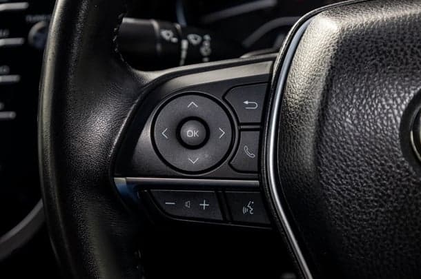 2018 Toyota CAMRY SX image 12