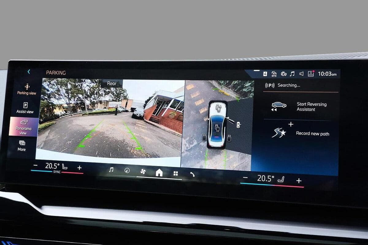 2024 BMW 5 Series 520i M Sport G60 Auto image 11