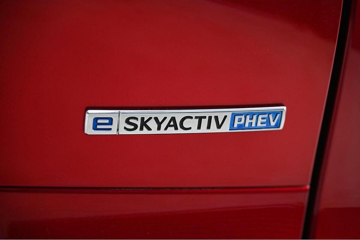 2025 Mazda CX-60 P50e Azami KH Series Auto i-ACTIV AWD image 9