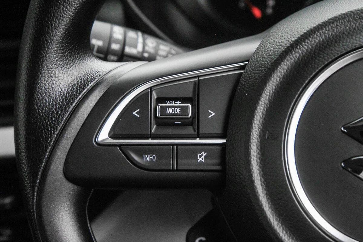 2024 Suzuki Swift Hybrid Auto image 17