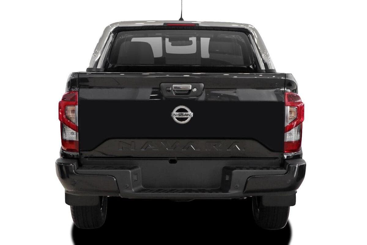 2025 Nissan Navara ST-X D23 Manual 4x4 MY24 Dual Cab image 3