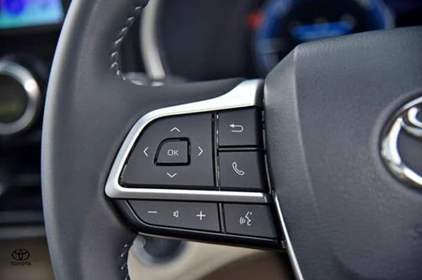 2023 Toyota Kluger Hybrid AWD GRANDE image 19
