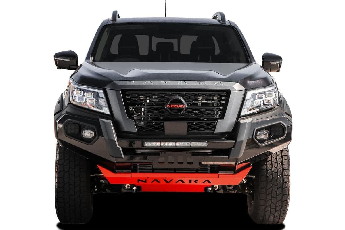 2025 Nissan Navara PRO-4X Warrior D23 Auto 4x4 MY24 Dual Cab image 2
