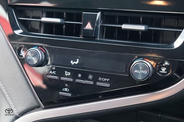 2023 Toyota Camry Hybrid Ascent image 20