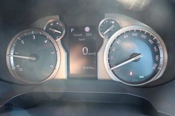 2021 Toyota Prado GXL image 17