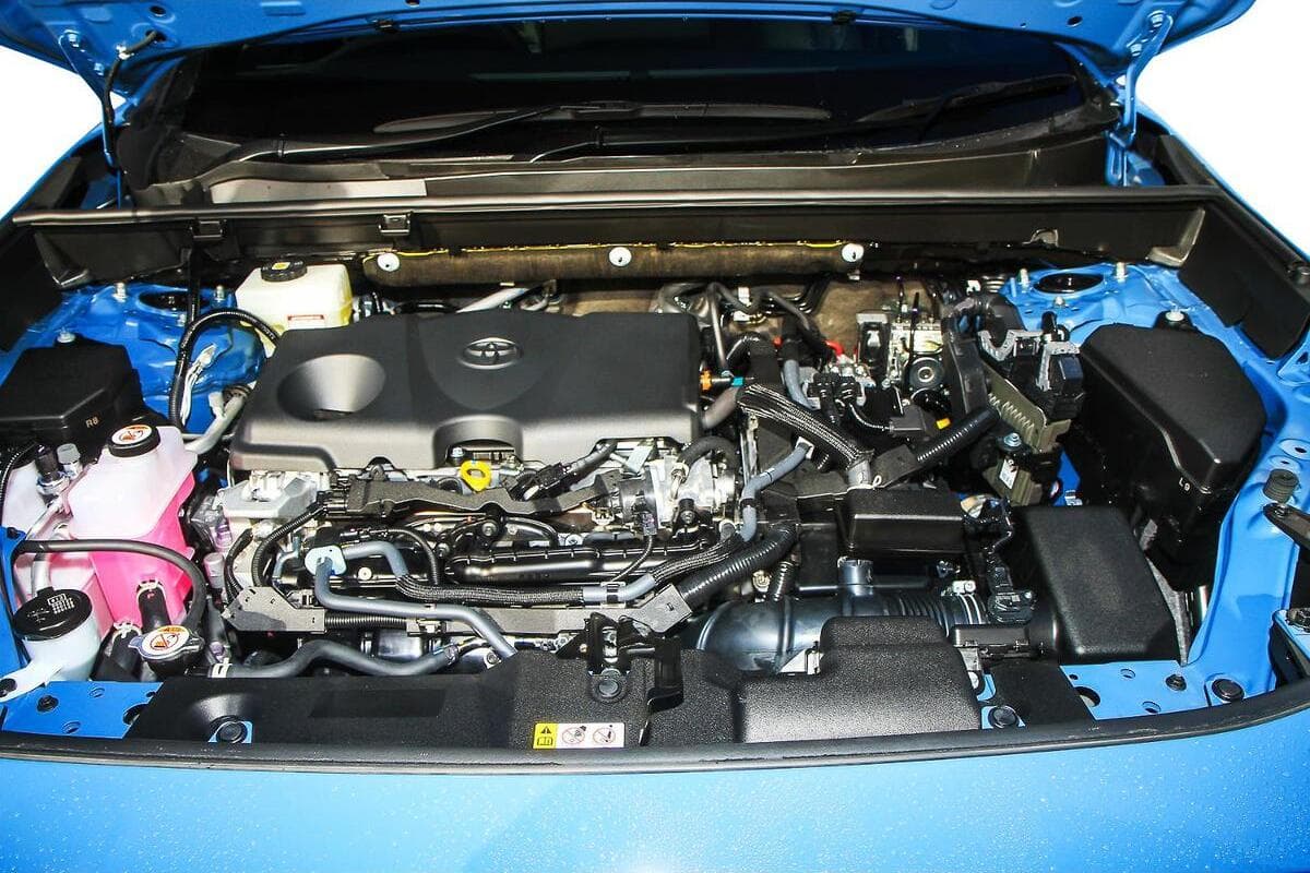 2024 Toyota RAV4 XSE Auto 2WD image 8
