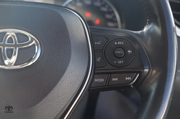2021 Toyota RAV4 GXL-2WD image 18