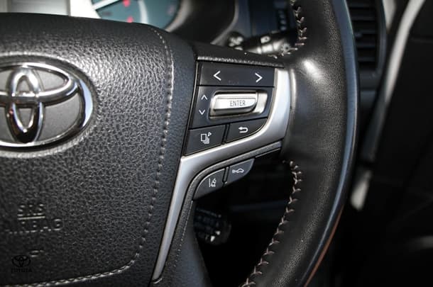2023 Toyota Prado GXL image 21