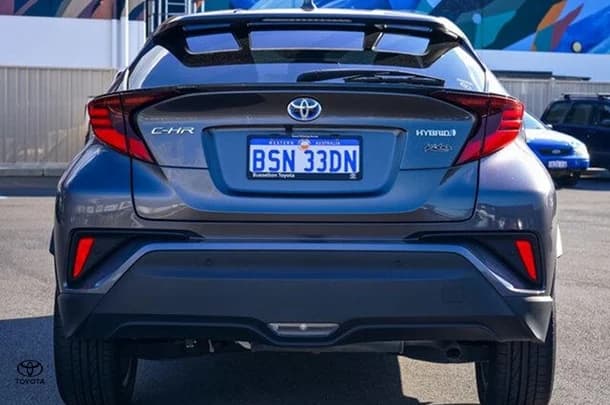 2023 Toyota C-HR Hybrid Koba 2WD image 5