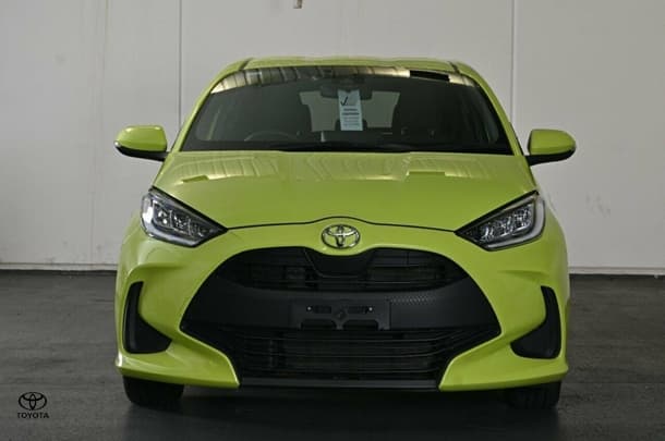 2020 Toyota Yaris SX image 2
