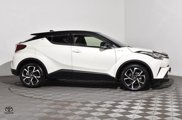 2019 Toyota C-HR Koba AWD image 10