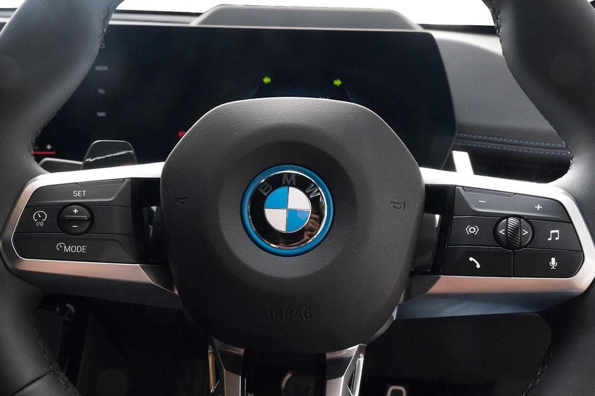 2025 BMW iX1 xDrive30 M Sport U11 Auto AWD image 12