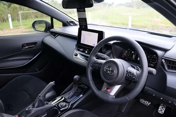 2024 Toyota GR Corolla GTS image 7