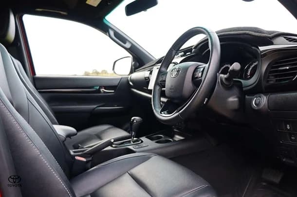 2018 Toyota Hilux 4x4 Rugged X image 19