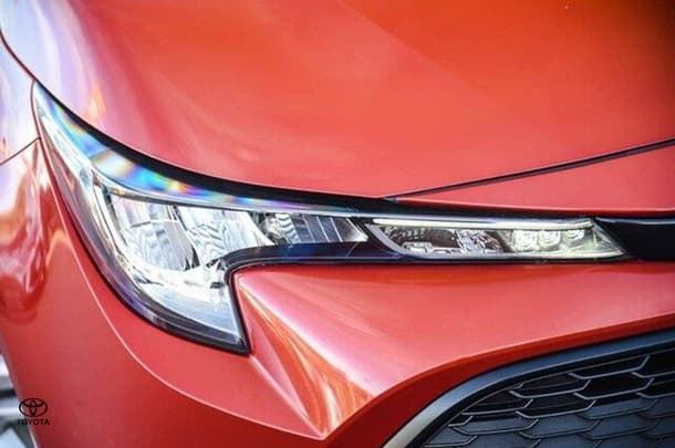 2018 Toyota COROLLA Ascent Sport image 14