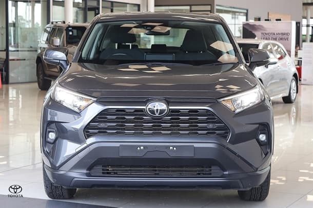 2022 Toyota RAV4 GX-2WD image 3