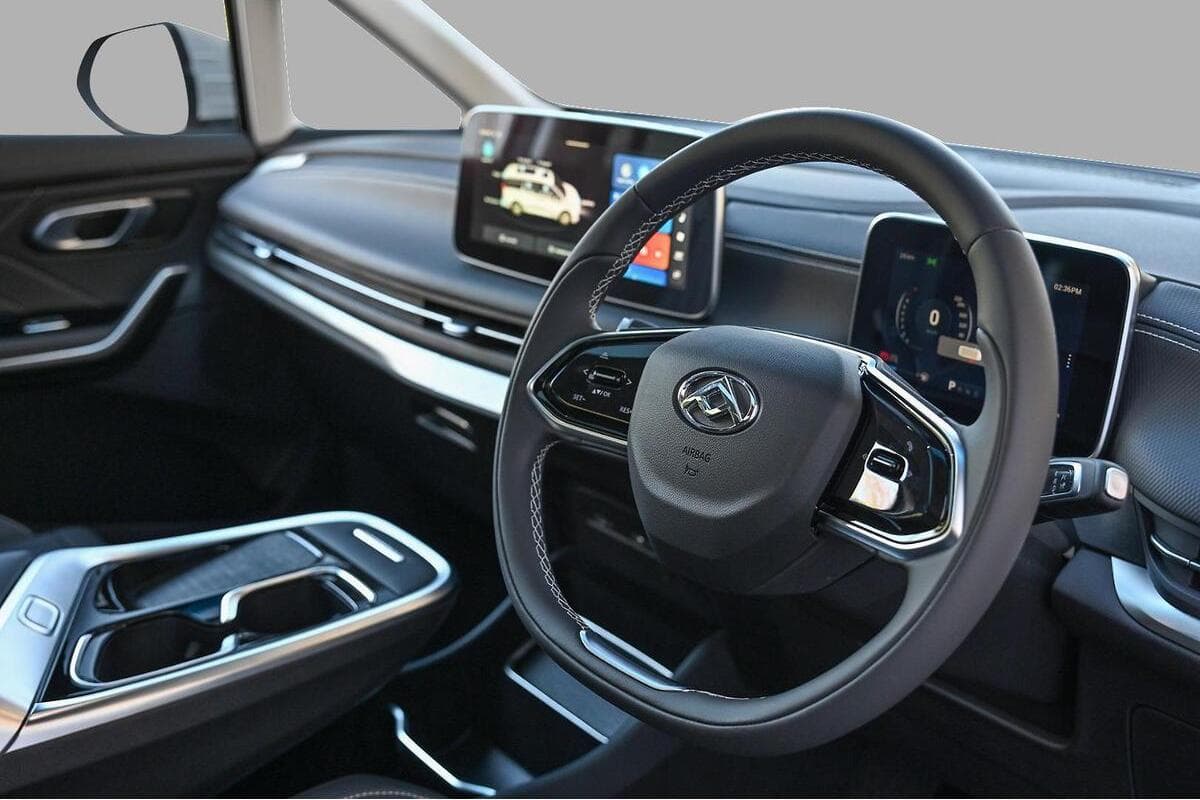 2025 LDV MIFA Executive Auto MY23 image 5