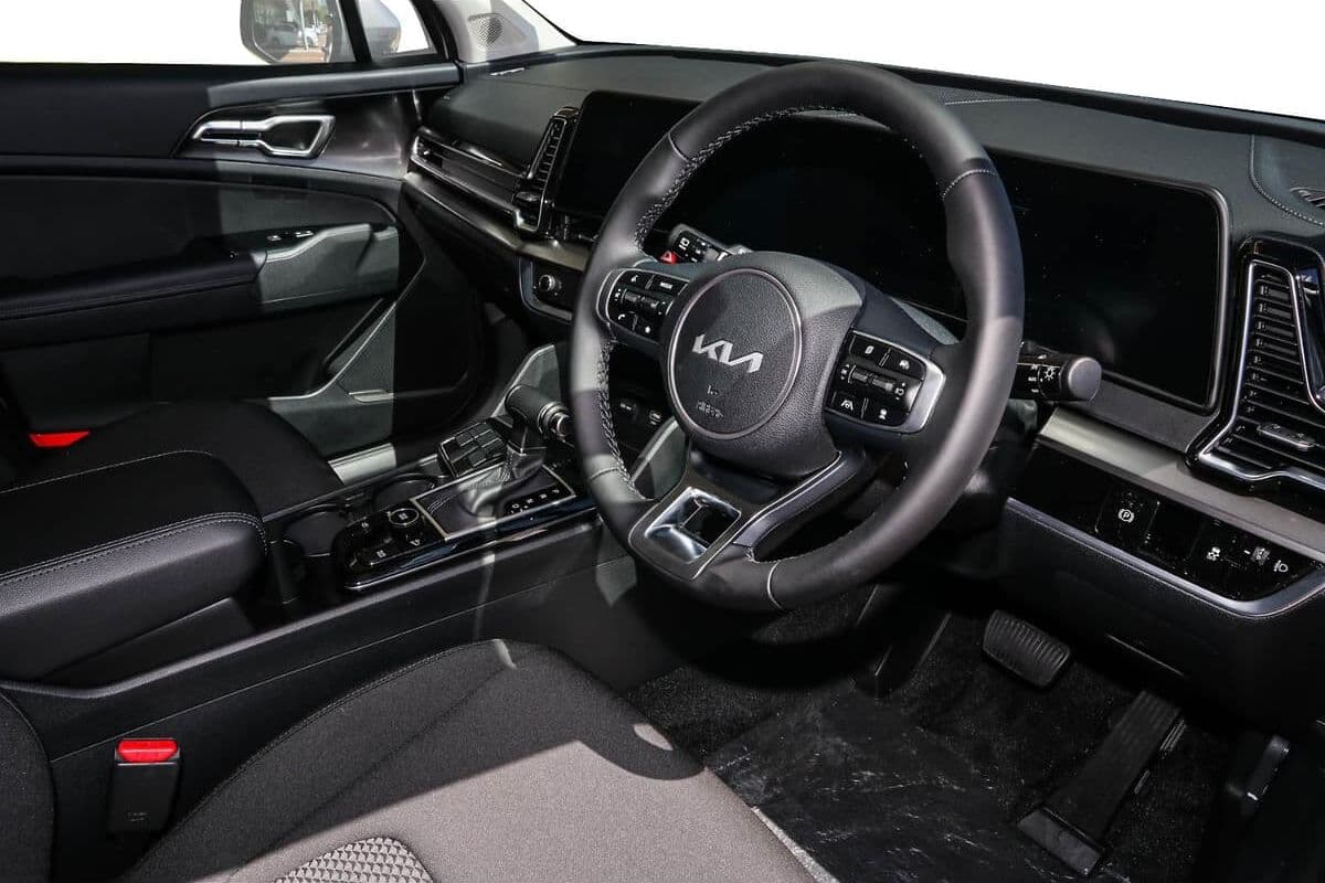 2025 Kia Sportage SX Auto FWD MY25 image 6