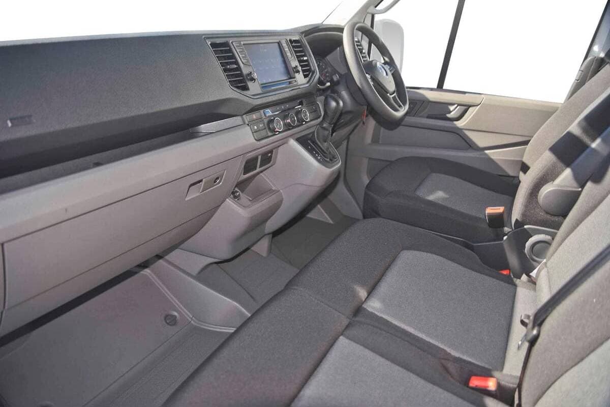 2024 Volkswagen Crafter 35 TDI410 SY1 Medium Wheelbase Auto FWD MY24 image 6