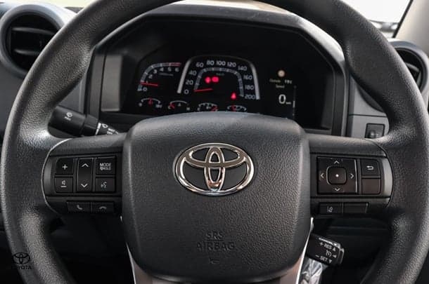 2025 Toyota LC MILITARY GXL image 14