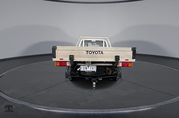 2023 Toyota HILUX Workmate image 7