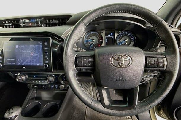 2023 Toyota Hilux Rogue image 20
