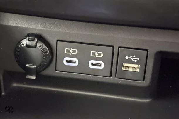 2023 Toyota Kluger 4x2 GRANDE image 34
