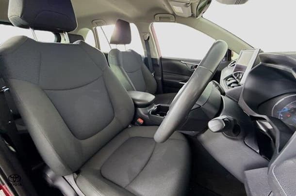 2023 Toyota Rav4 Hybrid GX image 12