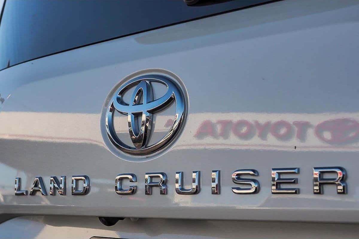 2025 Toyota Landcruiser Sahara ZX Auto 4x4 image 12