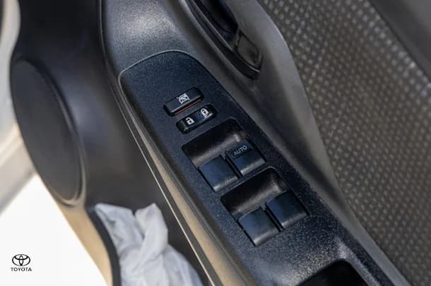 2019 Toyota Yaris Ascent image 18