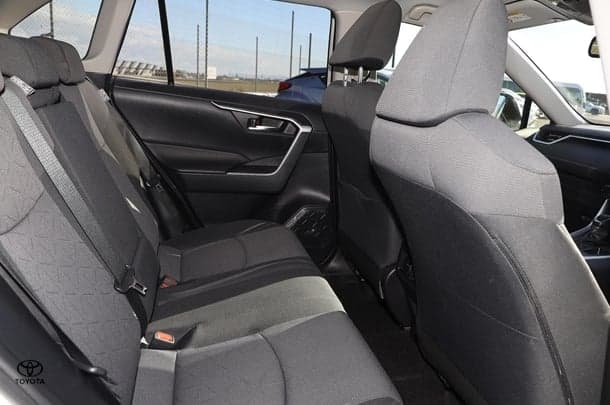 2021 Toyota RAV4 GXL-2WD image 14