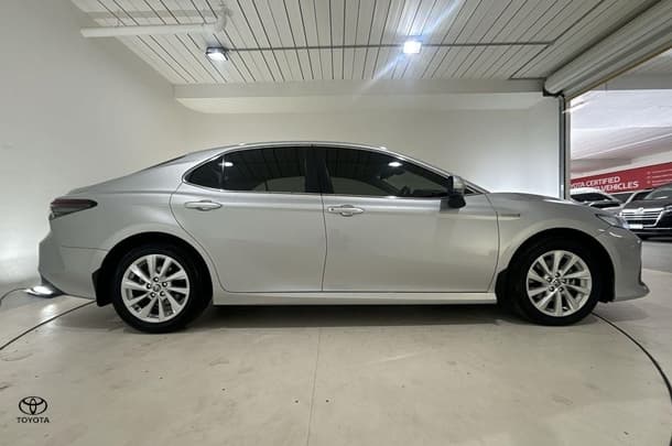 2023 Toyota Camry Hybrid Ascent image 9