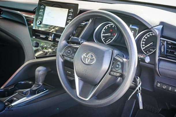 2022 Toyota Camry Ascent image 13