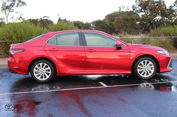 2023 Toyota Camry Hybrid Ascent image 9