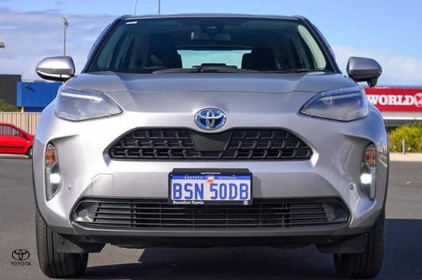 2022 Toyota Yaris Cross Hybrid GX image 4